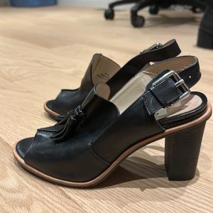 Clark’s Black Leather Sandals Slingback Heel Size 8